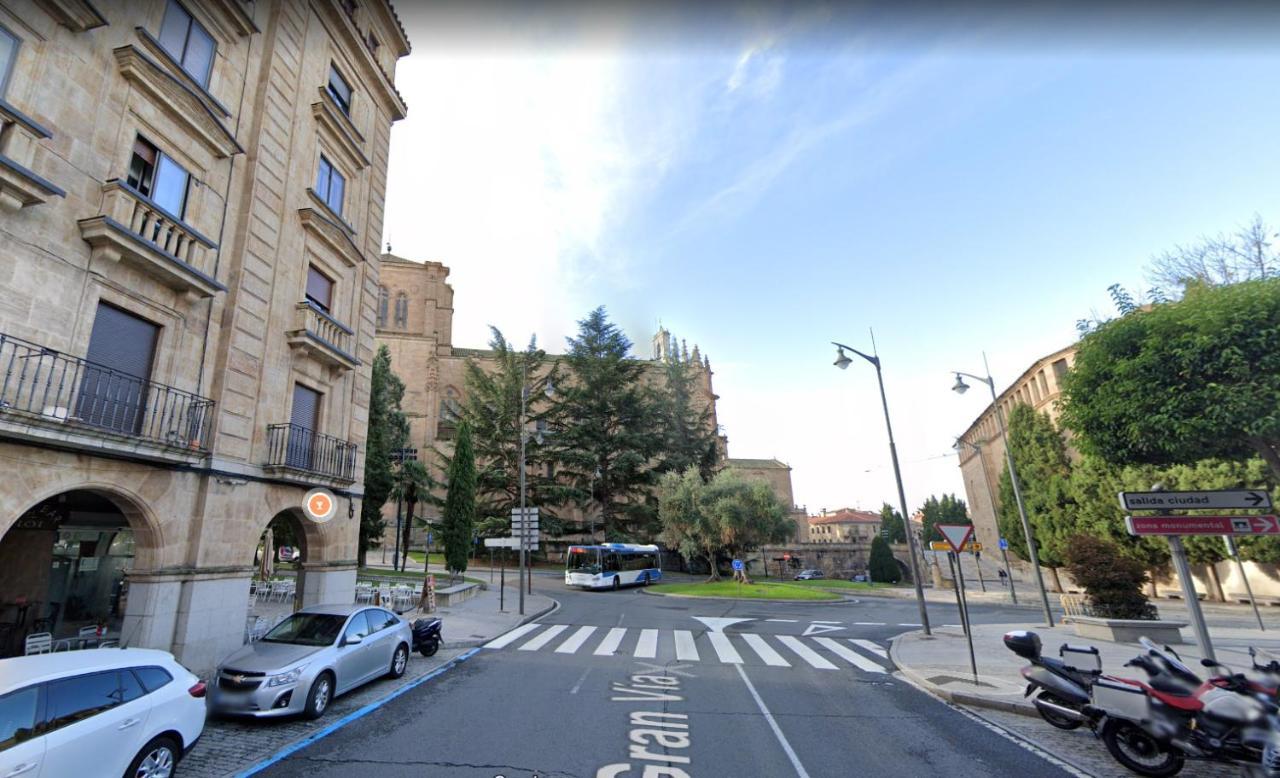 Estupendo Piso De 2 Dormitorios En La Gran Via. A/A. Wifi. 살라망카 외부 사진