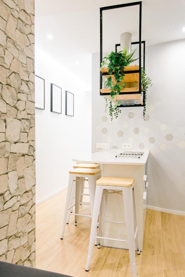 Estupendo Piso De 2 Dormitorios En La Gran Via. A/A. Wifi. 살라망카 외부 사진